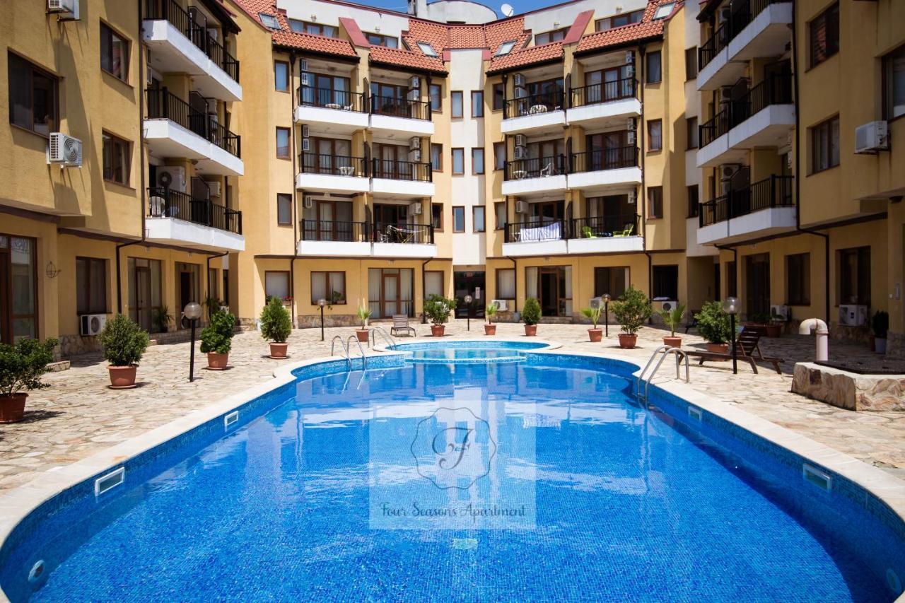 Four Seasons Apartment - Oasis Beach Resort Bliznatsi 外观 照片