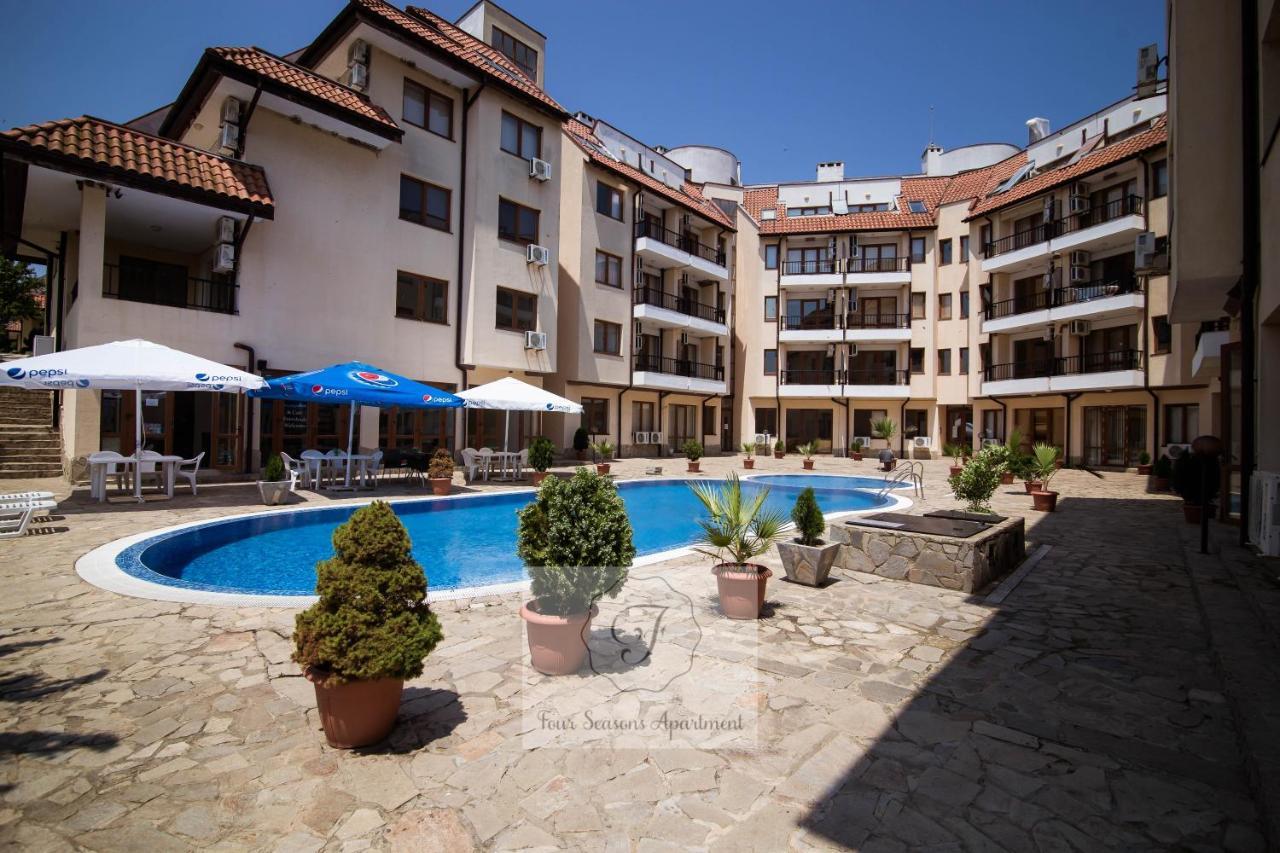 Four Seasons Apartment - Oasis Beach Resort Bliznatsi 外观 照片